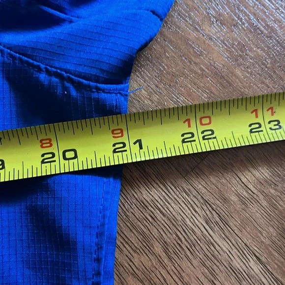 BNWOT royal blue Duluth Trading Co. long sleeve shirt - Picture 14 of 16